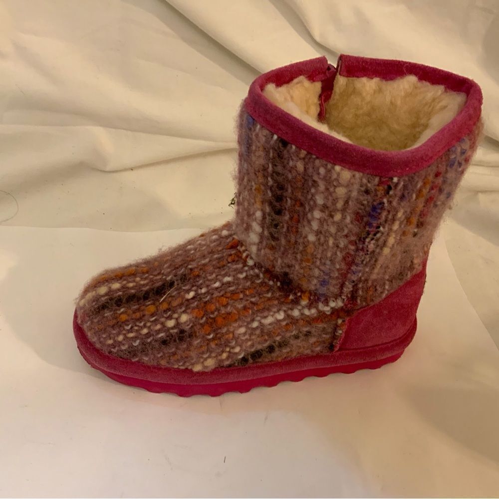 Bearpaw Toddler Elle Zipper Boots Size 12 Pink